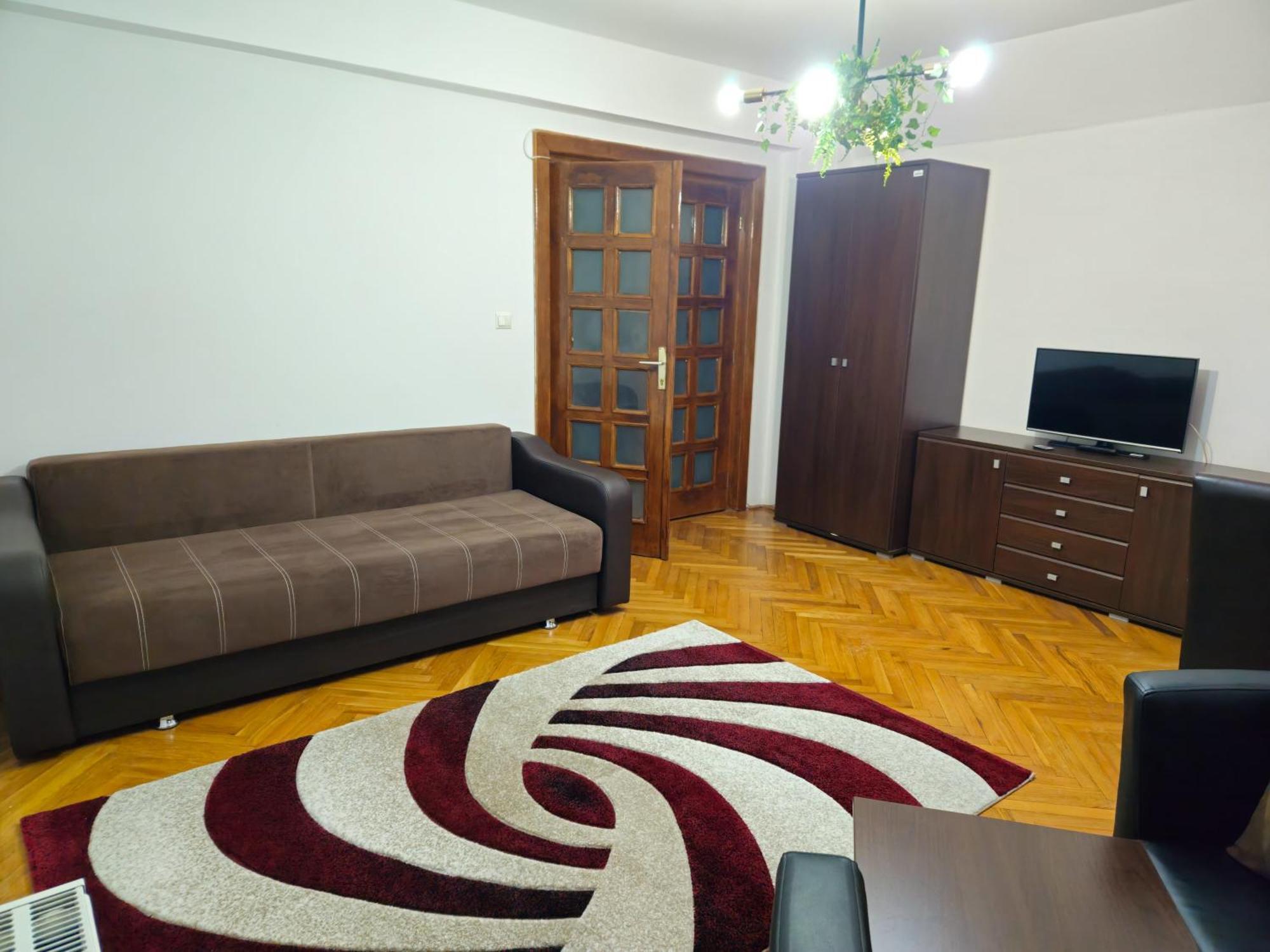 Apartment Zarnesti City Centre Vmp Free Parking Exteriör bild